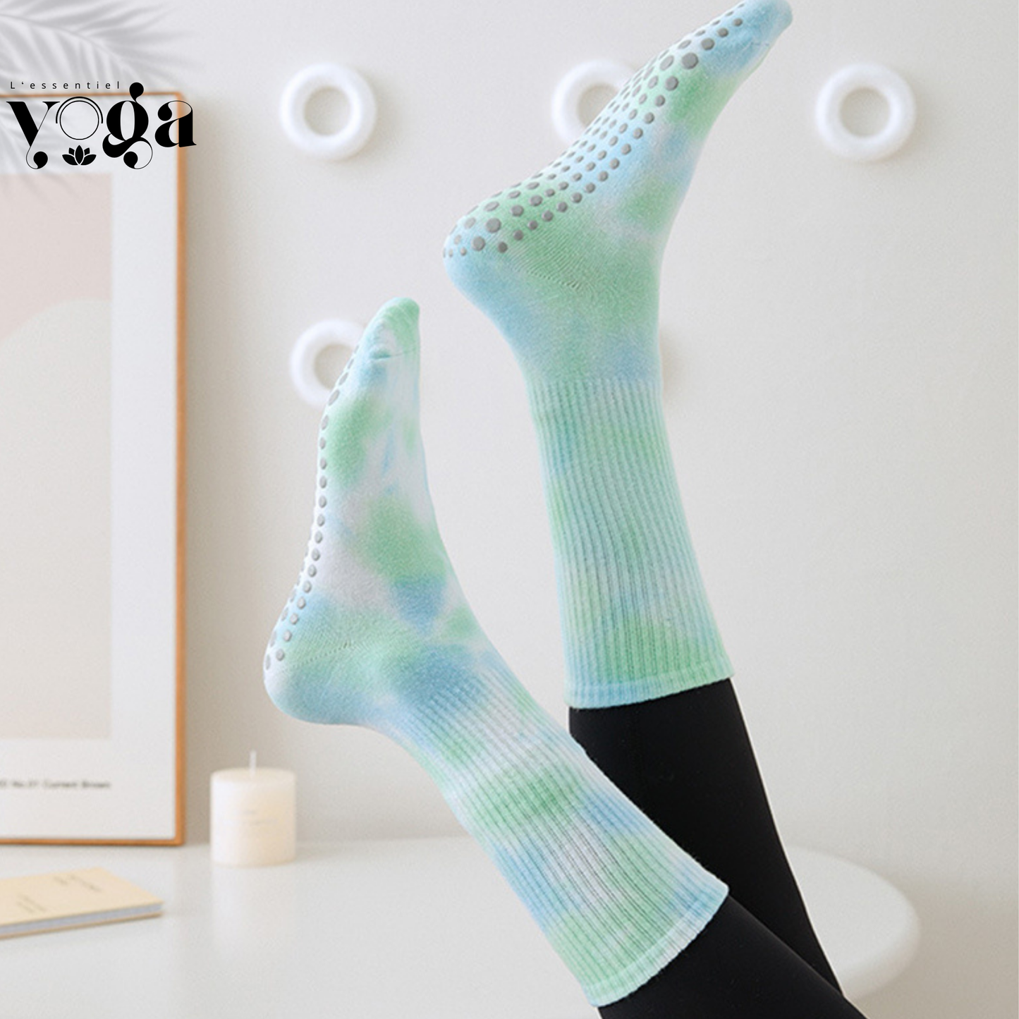 chaussettes hautes antidérapantes pour pilates et yoga